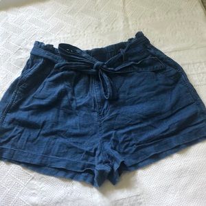 Universal Thread Shorts